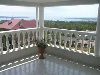 Гостиница На Уральской Геленджик Улучшенный четырехместный номер-8